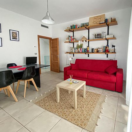 Sole Lento - Appartamento Taviano  Exterior photo